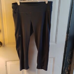 Under Armour Black Cropped Performance Leggings Compression Capris Heat Gear God